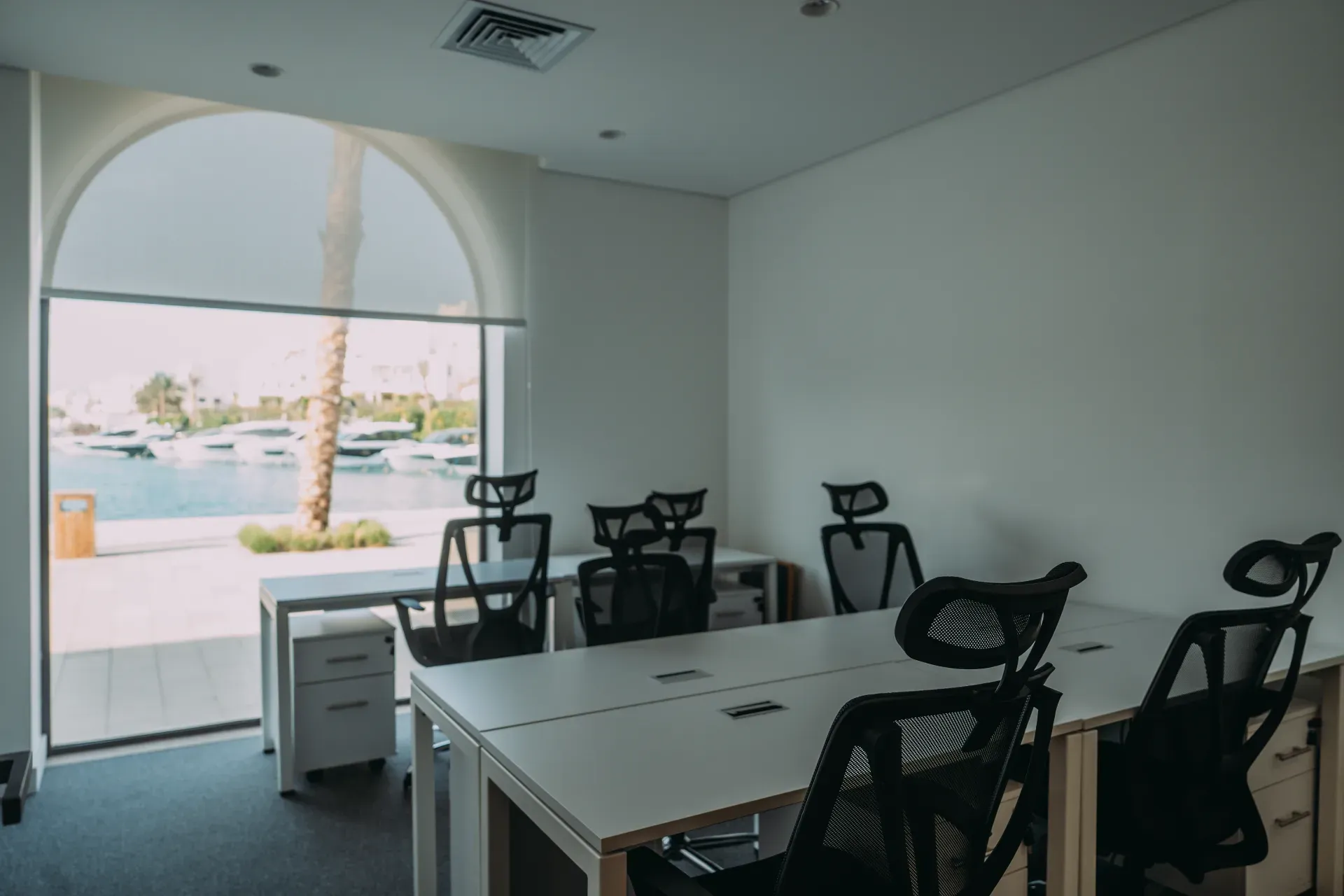 Regus Coworking Spaces — photo 6 of 8