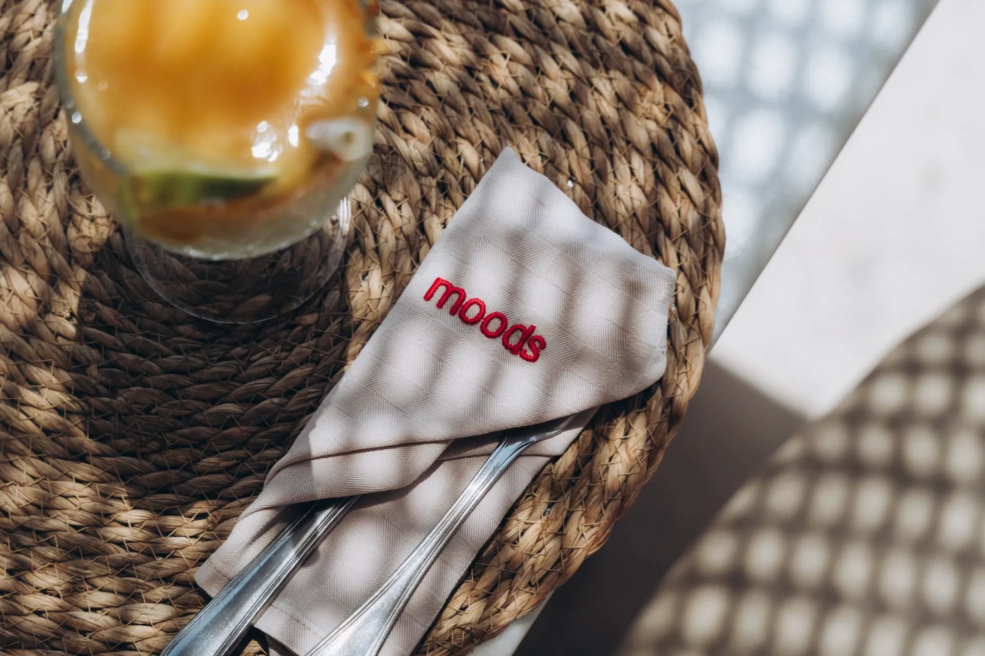 Moods — photo 2 of 8